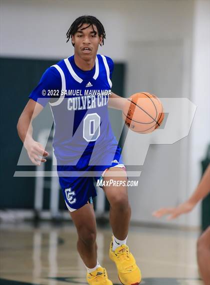 Thumbnail 1 in Venice vs Culver City (Westside Tip Off Classic) photogallery.