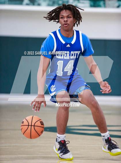 Thumbnail 1 in Venice vs Culver City (Westside Tip Off Classic) photogallery.