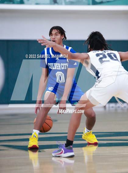 Thumbnail 1 in Venice vs Culver City (Westside Tip Off Classic) photogallery.
