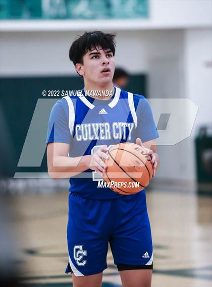 Thumbnail 3 in Venice vs Culver City (Westside Tip Off Classic) photogallery.