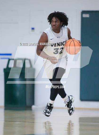 Thumbnail 3 in Venice vs Culver City (Westside Tip Off Classic) photogallery.