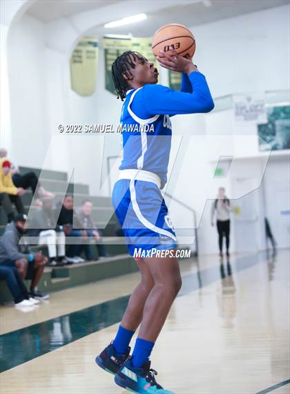 Thumbnail 2 in Venice vs Culver City (Westside Tip Off Classic) photogallery.
