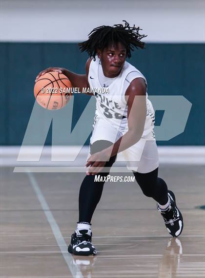 Thumbnail 1 in Venice vs Culver City (Westside Tip Off Classic) photogallery.