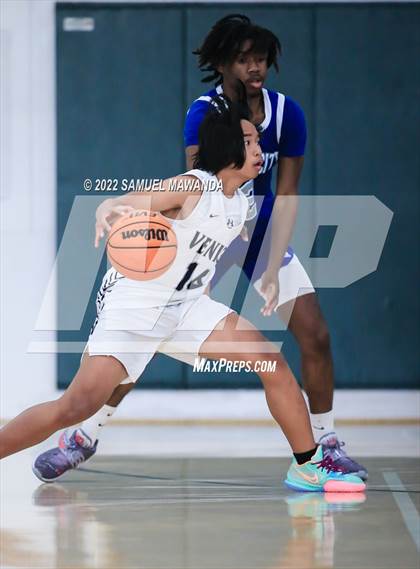 Thumbnail 2 in Venice vs Culver City (Westside Tip Off Classic) photogallery.