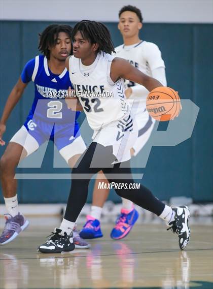 Thumbnail 2 in Venice vs Culver City (Westside Tip Off Classic) photogallery.