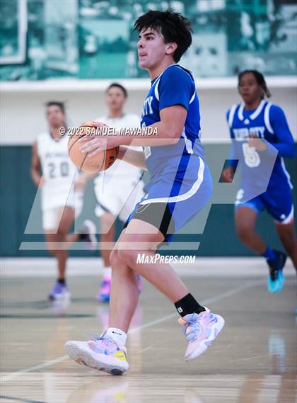 Thumbnail 1 in Venice vs Culver City (Westside Tip Off Classic) photogallery.