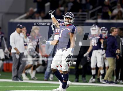 Thumbnail 2 in Ryan vs. Colleyville Heritage (UIL 5A Division 1 Region 1 Quarterfinals) photogallery.