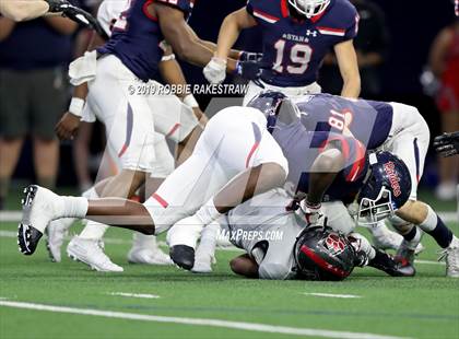 Thumbnail 2 in Ryan vs. Colleyville Heritage (UIL 5A Division 1 Region 1 Quarterfinals) photogallery.