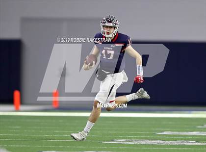 Thumbnail 2 in Ryan vs. Colleyville Heritage (UIL 5A Division 1 Region 1 Quarterfinals) photogallery.