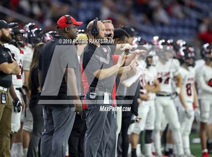 Thumbnail 2 in Ryan vs. Colleyville Heritage (UIL 5A Division 1 Region 1 Quarterfinals) photogallery.
