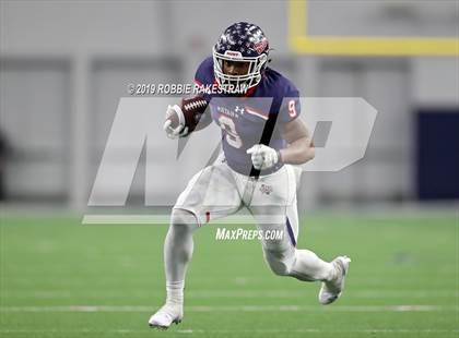 Thumbnail 3 in Ryan vs. Colleyville Heritage (UIL 5A Division 1 Region 1 Quarterfinals) photogallery.