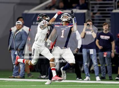 Thumbnail 3 in Ryan vs. Colleyville Heritage (UIL 5A Division 1 Region 1 Quarterfinals) photogallery.