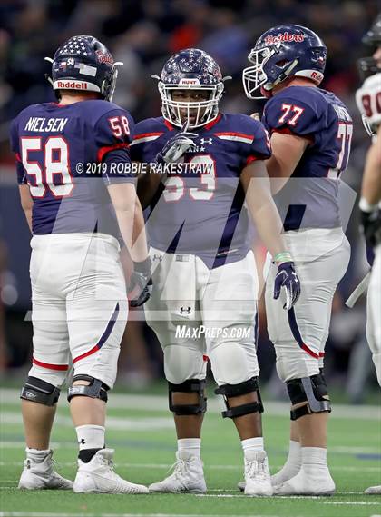Thumbnail 1 in Ryan vs. Colleyville Heritage (UIL 5A Division 1 Region 1 Quarterfinals) photogallery.