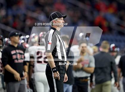 Thumbnail 2 in Ryan vs. Colleyville Heritage (UIL 5A Division 1 Region 1 Quarterfinals) photogallery.