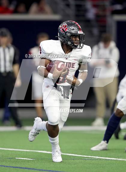 Thumbnail 3 in Ryan vs. Colleyville Heritage (UIL 5A Division 1 Region 1 Quarterfinals) photogallery.