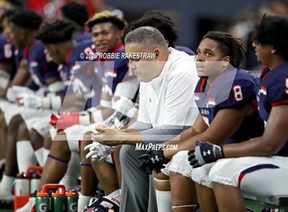 Thumbnail 1 in Ryan vs. Colleyville Heritage (UIL 5A Division 1 Region 1 Quarterfinals) photogallery.