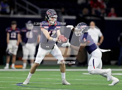 Thumbnail 1 in Ryan vs. Colleyville Heritage (UIL 5A Division 1 Region 1 Quarterfinals) photogallery.