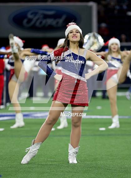 Thumbnail 1 in Ryan vs. Colleyville Heritage (UIL 5A Division 1 Region 1 Quarterfinals) photogallery.