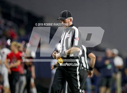Thumbnail 1 in Ryan vs. Colleyville Heritage (UIL 5A Division 1 Region 1 Quarterfinals) photogallery.