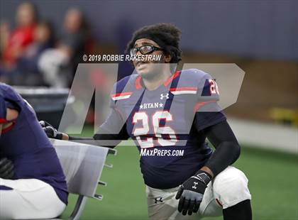 Thumbnail 3 in Ryan vs. Colleyville Heritage (UIL 5A Division 1 Region 1 Quarterfinals) photogallery.