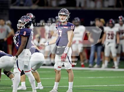 Thumbnail 1 in Ryan vs. Colleyville Heritage (UIL 5A Division 1 Region 1 Quarterfinals) photogallery.