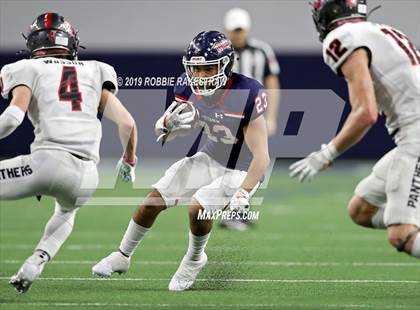 Thumbnail 2 in Ryan vs. Colleyville Heritage (UIL 5A Division 1 Region 1 Quarterfinals) photogallery.