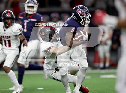 Thumbnail 2 in Ryan vs. Colleyville Heritage (UIL 5A Division 1 Region 1 Quarterfinals) photogallery.