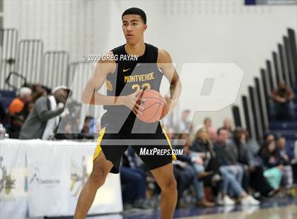 Thumbnail 3 in Montverde Academy vs. Gill St. Bernard's (Metro Classic) photogallery.