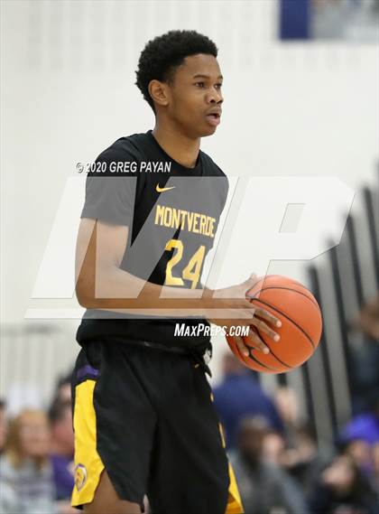 Thumbnail 3 in Montverde Academy vs. Gill St. Bernard's (Metro Classic) photogallery.