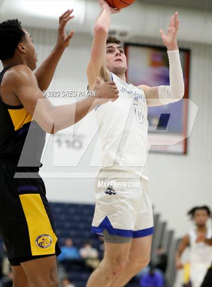 Thumbnail 2 in Montverde Academy vs. Gill St. Bernard's (Metro Classic) photogallery.