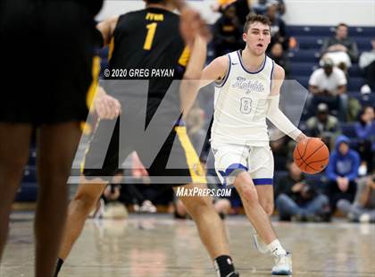 Thumbnail 2 in Montverde Academy vs. Gill St. Bernard's (Metro Classic) photogallery.