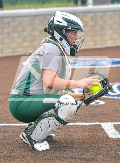Thumbnail 2 in Rusk vs Taylor (UIL 4A Area Playoff) photogallery.