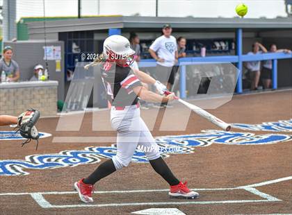 Thumbnail 2 in Rusk vs Taylor (UIL 4A Area Playoff) photogallery.