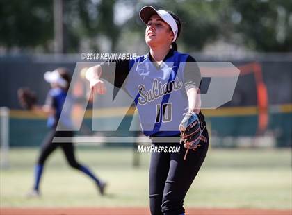 Thumbnail 2 in Bagdad vs Greyhills Academy photogallery.