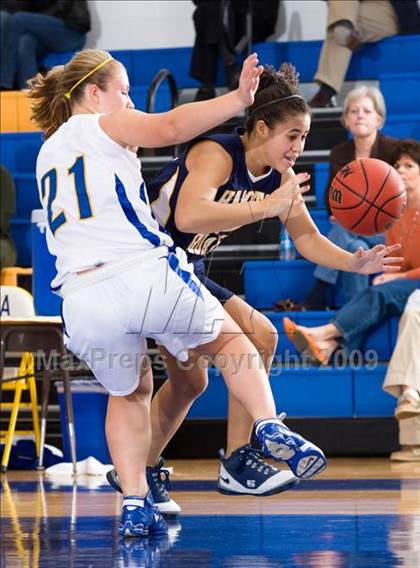 Thumbnail 3 in Nansemond-Suffolk Academy vs. Hampton Roads Academy photogallery.