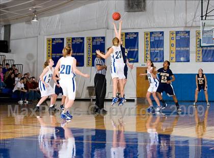 Thumbnail 3 in Nansemond-Suffolk Academy vs. Hampton Roads Academy photogallery.