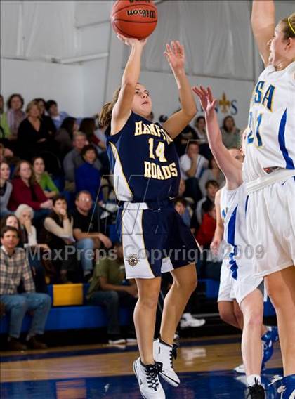 Thumbnail 3 in Nansemond-Suffolk Academy vs. Hampton Roads Academy photogallery.