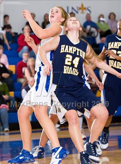 Thumbnail 2 in Nansemond-Suffolk Academy vs. Hampton Roads Academy photogallery.