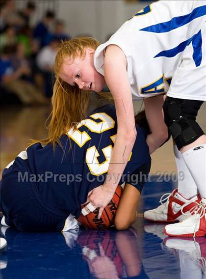 Thumbnail 2 in Nansemond-Suffolk Academy vs. Hampton Roads Academy photogallery.