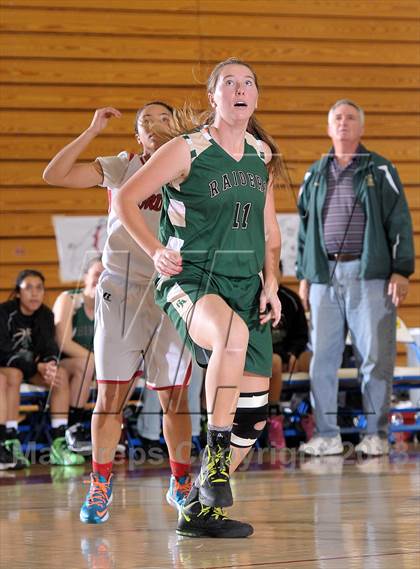 Thumbnail 2 in Rio Americano vs. Cordova (Lady Bulldogs Winter Classic) photogallery.