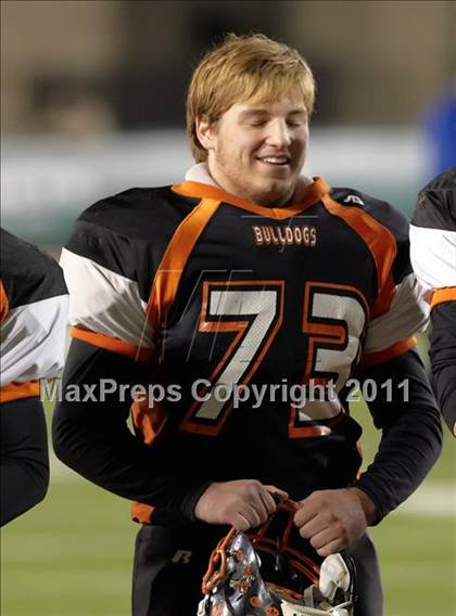 Thumbnail 1 in Folsom vs Vacaville (CIF SJS D2 Final) photogallery.