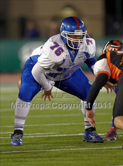 Thumbnail 3 in Folsom vs Vacaville (CIF SJS D2 Final) photogallery.
