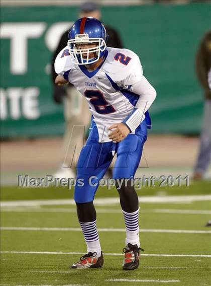 Thumbnail 1 in Folsom vs Vacaville (CIF SJS D2 Final) photogallery.