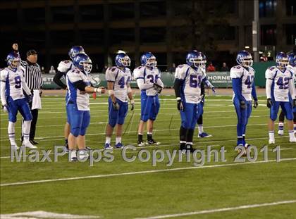 Thumbnail 2 in Folsom vs Vacaville (CIF SJS D2 Final) photogallery.