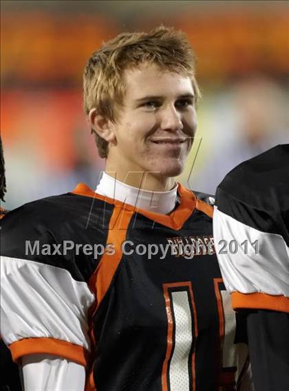 Thumbnail 1 in Folsom vs Vacaville (CIF SJS D2 Final) photogallery.