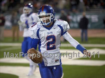 Thumbnail 2 in Folsom vs Vacaville (CIF SJS D2 Final) photogallery.