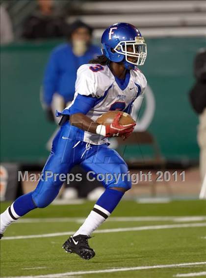 Thumbnail 3 in Folsom vs Vacaville (CIF SJS D2 Final) photogallery.