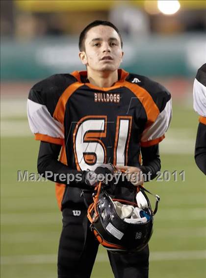 Thumbnail 2 in Folsom vs Vacaville (CIF SJS D2 Final) photogallery.