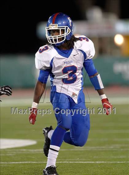Thumbnail 3 in Folsom vs Vacaville (CIF SJS D2 Final) photogallery.