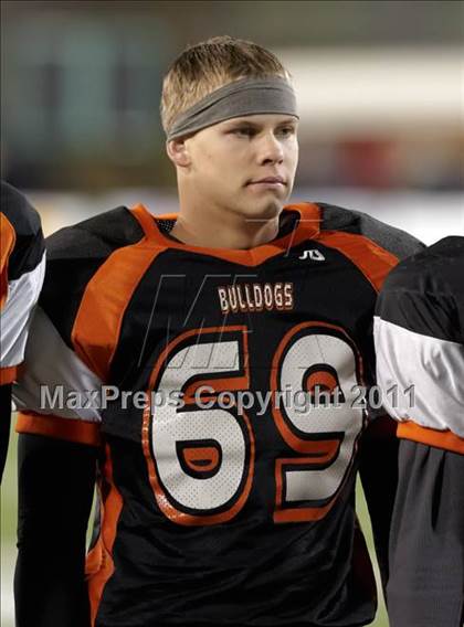 Thumbnail 3 in Folsom vs Vacaville (CIF SJS D2 Final) photogallery.